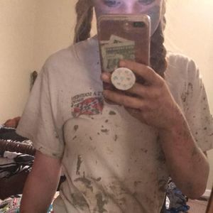 Meet your Posher, Hollie